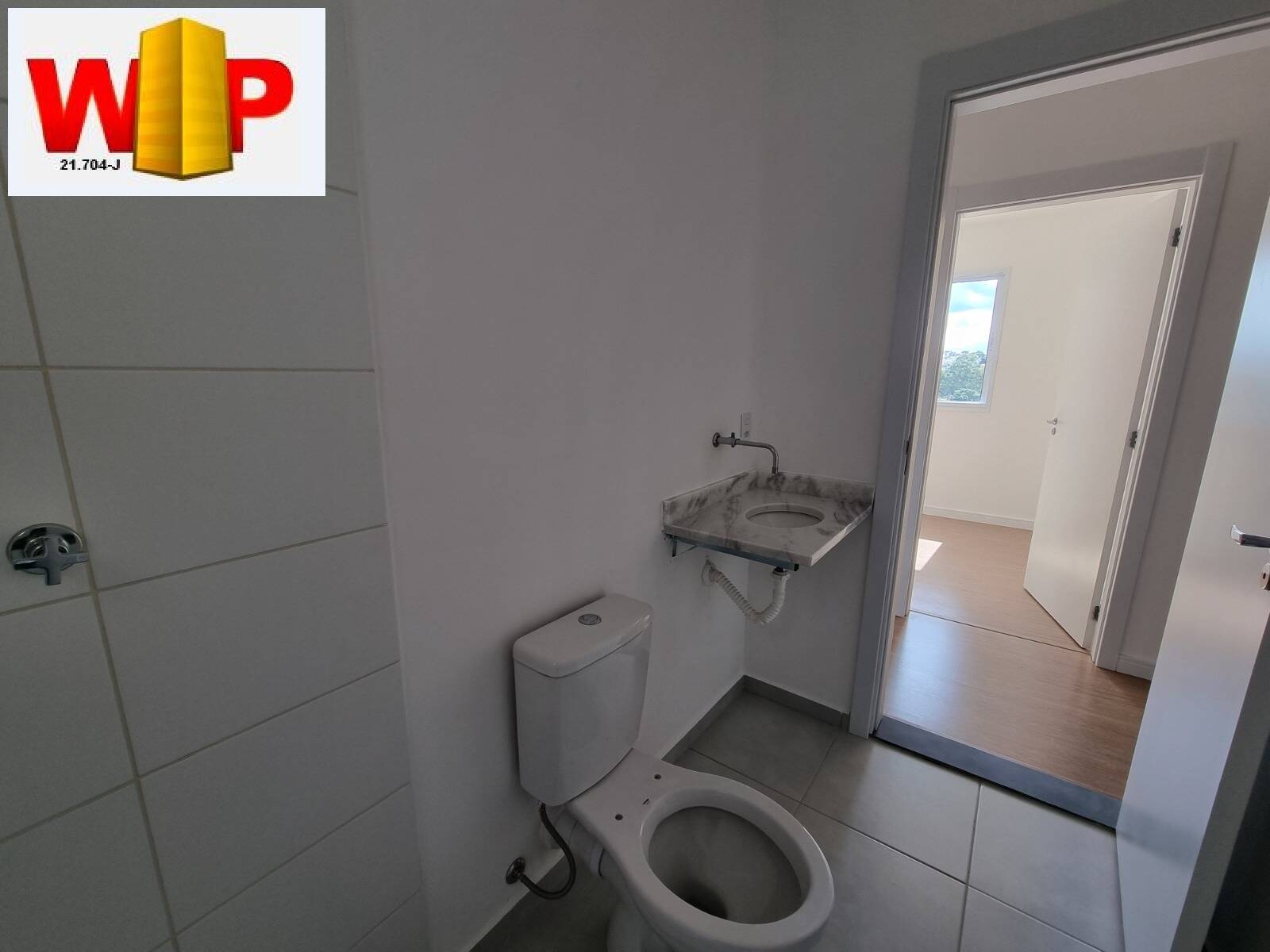 Apartamento à venda com 3 quartos, 64m² - Foto 8