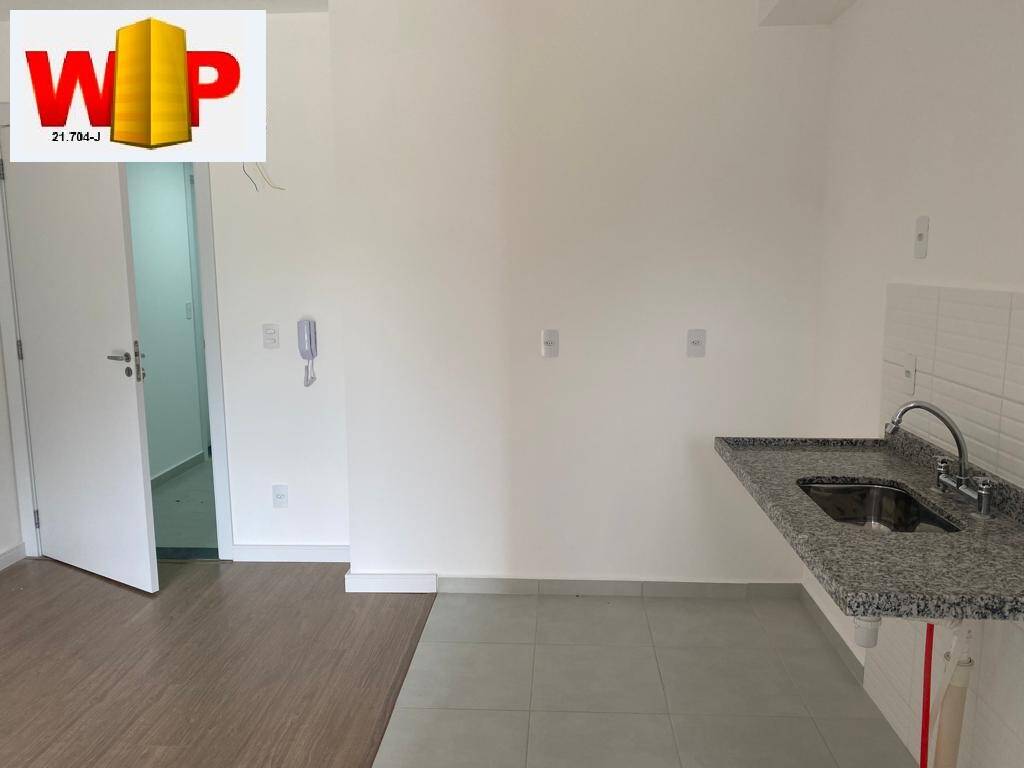 Apartamento à venda com 3 quartos, 64m² - Foto 20